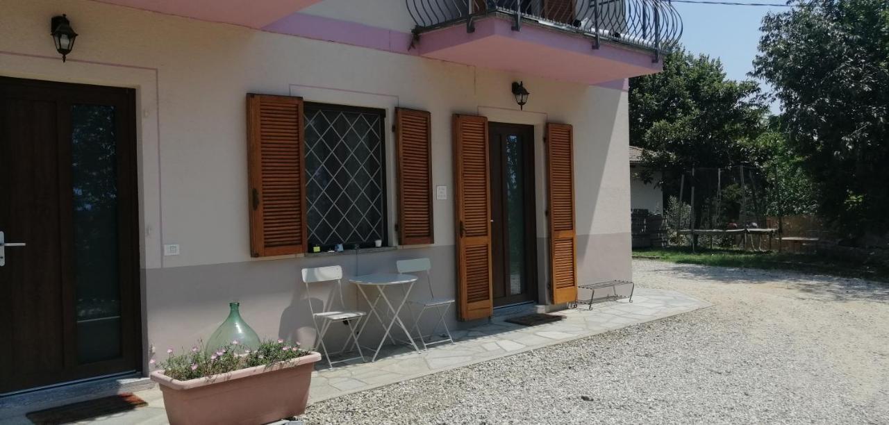 La Casa Rosa Apartment Piobesi d'Alba ภายนอก รูปภาพ