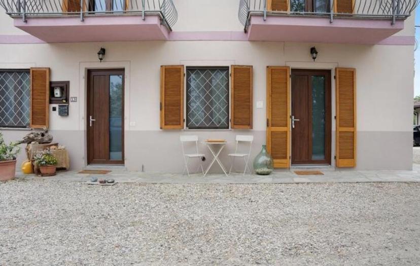 La Casa Rosa Apartment Piobesi d'Alba ภายนอก รูปภาพ